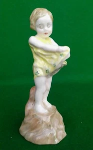 ROYAL DOULTON - AQUÍ ESTOY UN NIÑO PEQUEÑO - PROTOTIPO COLORWAY - HN4428. - Imagen 1 de 10