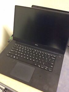 Dell XPS 15 9550 Core i5-6300HQ 2.3GHz 8 GB RAM 256 GB M.2