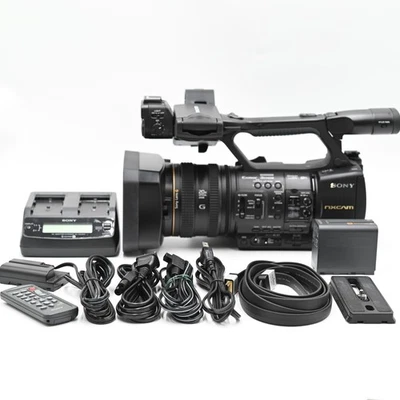 SONY HXR-NX5R Camcorder (Power Supply Time: 70 hours)[Excellent+++] - Image 1 of 4