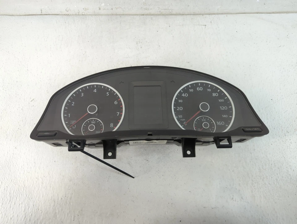 2011-2011 Volkswagen Tiguan Speedometer Instrument Cluster Gauges VMAXD - Image 1 of 4