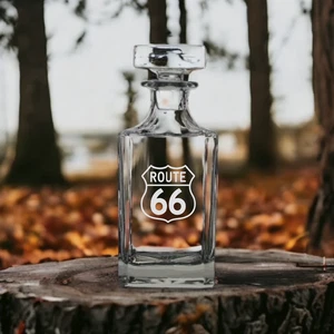 Route 66 Decanter 26 Oz Bourbon Whiskey Premium Glass Personalize Road Gift NEW - Bild 1 von 9