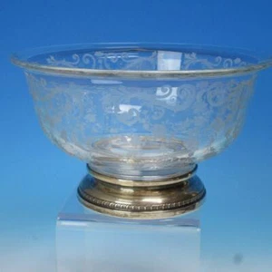 Cambridge Glass - Elegant Etched Chantilly - Deep Bowl with Sterling Silver Base - Picture 1 of 5