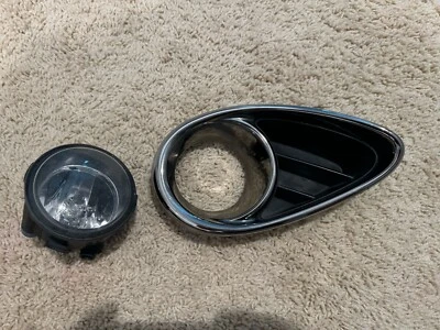 ✅ 09-17 INFINITI QX70 FX35 FX50 FARO ANTINIEBLA PASAJERO DELANTERO BISEL MOLDURA OEM Foto 1 de 4