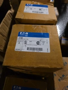 EATON CROUSE HINDS 1739 CONNETTORE ANGOLARE 90° 1" INLUITO morsetto-tipo SCATOLA DA 5 - Foto 1 di 10