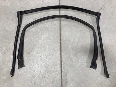 Honda Del Sol Targa Top Molding - OEM Weatherstrip Roof A Pillar B Pillar Rubber - Image 1 of 4