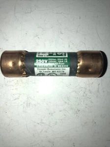Fuses Bussmann   one time fuse  250 volts. 5 In A Box - Picture 1 of 2