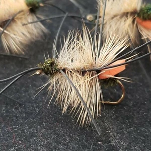 HOPPER FLY FISHING FLIES SIZE 8 CHAMPAGNE LEGS CUSTOM TIED - Picture 1 of 3