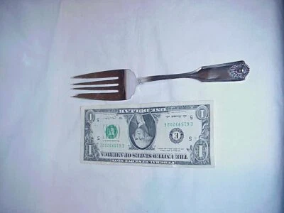 STERLING SILVER MEAT FORK BY FRANK SMITH IN FIDDLE SHELL PATTERN 7 1/2 INCH !! - Image 1 of 4