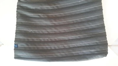 Bolso Bandolera Bandolera Mensajero y Bolso de Hombro con Cremallera Verde Oliva Rayas Cremallera Usado en Excelente Condición Foto 1 de 4