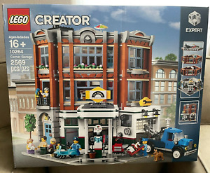 LEGO Creator 10264 Corner Garage RETIRED