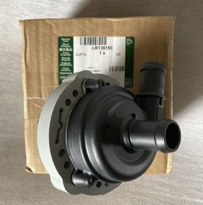 LAND ROVER RANGE ROVER EVOQUE L551 Left Water Pump LR135150 NEW - Picture 1 of 3
