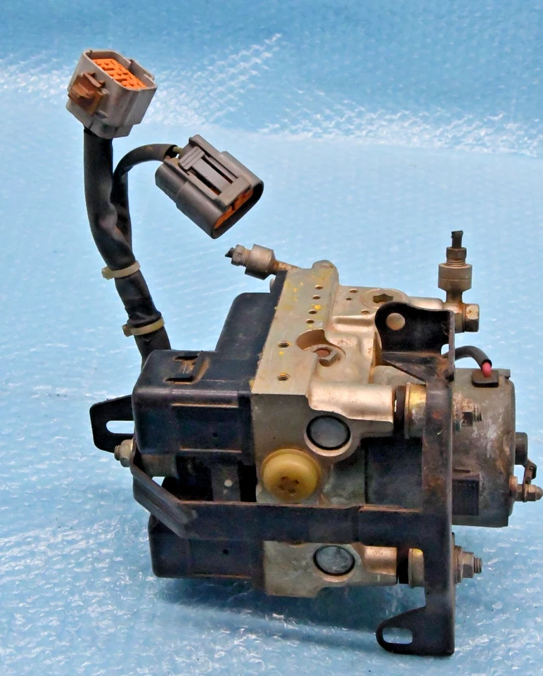 ✅ 1995 Mazda RX7 RX-7 ABS Antilock Brake PUMP & Module OEM - Image 1 of 4