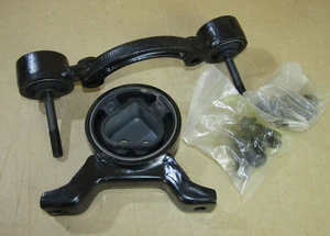 Dorman Differential Suspension Mount 523-206 + 523-207 Toyota RAV4 - Picture 1 of 3