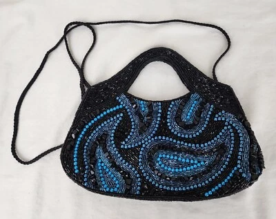 Bolsa de ombro Coldwater Creek com miçangas azul estampa paisley noite - Imagem 1 de 4