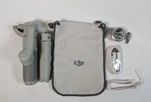 Stabilisateur cardan pour smartphone DJI OM 5 - Gris *BOITE MARRON - Photo 1 sur 13