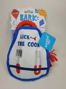 BARK Dog Tug/Rope Toy "Sun's Out Tongues Out" Squeaky Toy Grill Cook Apron NEW - Picture 1 of 7