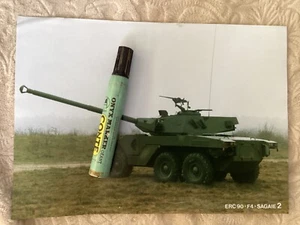 ANCIENNE PHOTO MILITAIRE POSTER AUTO MILITAIRE ARMÉE CHAR ERC 90 F4 SAGAIE - Picture 1 of 1