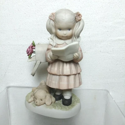 Pretty as Picture Bahner Studios Figurine Vintage Enesco Signed Sealed Delivered - Image 1 of 4