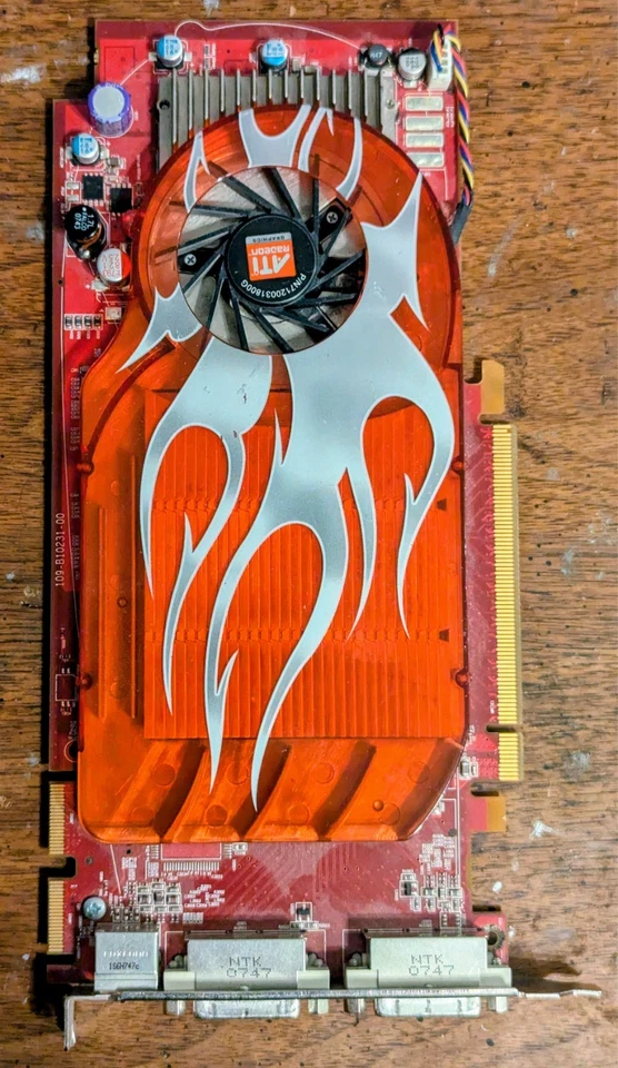 ATi Radeon HD 2600 XT 256MB Dual DVI PCI-Express 1.0 Graphics Card Dell WX092 - Image 1 of 1