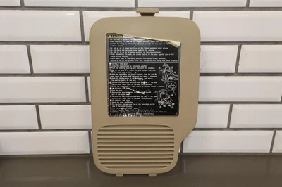 Panel de cubierta de puerta de almacenamiento gato interior Toyota Land Cruiser 98-07 Foto 1 de 4