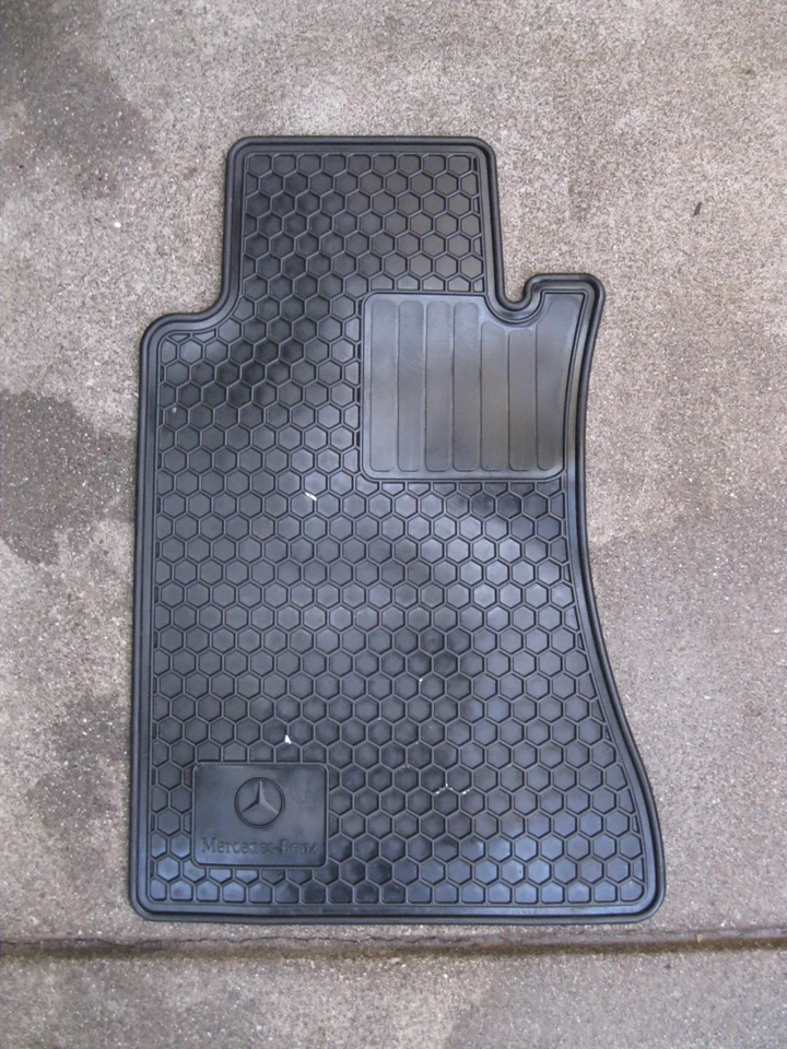 97-04 Mercedes-Benz R170 SLK230 SLK320 OEM Left Driver Rubber Floor Mat Black - Image 1 of 4