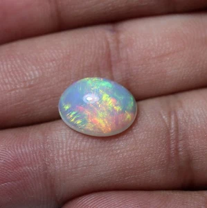 Cabujón ovalado ópalo etíope llamativo AAA natural de 3,8 quilates 13,5 x 10,5 mm - Imagen 1 de 11