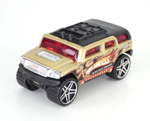 Hot Wheels Rockster 2003 Stunt Team Rare Gold Diecast Model Mattel Toy Car - Picture 1 of 11