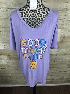 LuLaRoe NEW Lisa V Neck T Shirt Graphic T 2XL Crop Top - Picture 1 of 5