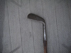 Antique Vintage Wood Shaft Smooth Face Mashie Style Head - Picture 1 of 16