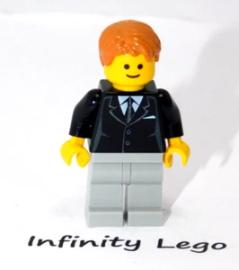 LEGO Bank Secretary Minifigure Creator Expert Modular Buildings Brick Bank 10251 - Picture 1 of 3