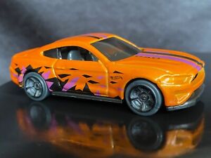 HOT WHEELS 2018 Ford Mustang Gt In Orange ✰✰ NEW MINT LOOSE ✰✰