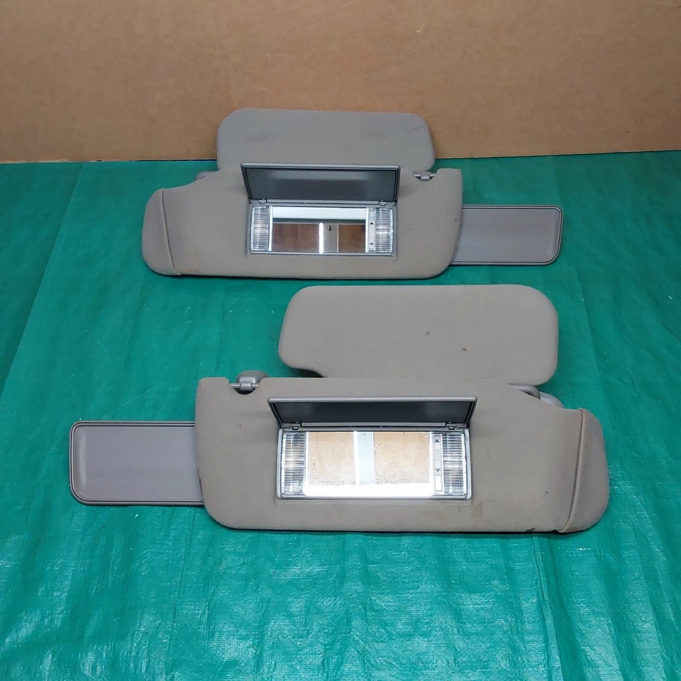 Juego de parasol gris Chevy Tahoe Avalanche Yukon Escalade Suburban 2000-2006 OEM  Foto 1 de 4