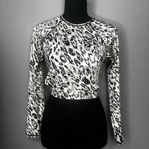 Women's Long Sleeve Crewneck Tie Back Cropped Rash Guard All in Motion Small - Picture 1 of 6