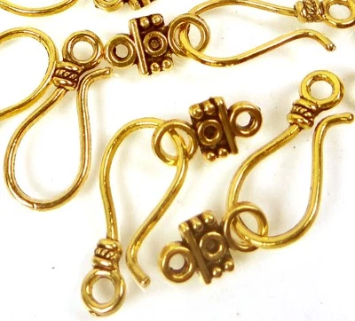  20pcs /10 sets Antique Gold Pewter / Alloy Hook and Eye Clasps 24x10mm  - Image 1 of 2