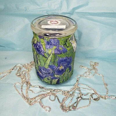 Vela de lirios hechos a mano por Van Gogh Foto 1 de 4