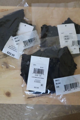 NWT  HANKY PANKY LACE LOW RISE THONG   BLACK  4911  SEALED  LOT OF 3 - Image 1 of 2