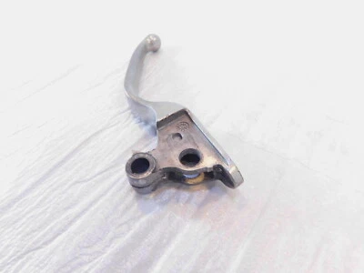 Palanca de mano embrague delantera izquierda Harley Touring Road King Electra Glide y V-Rod Foto 1 de 4