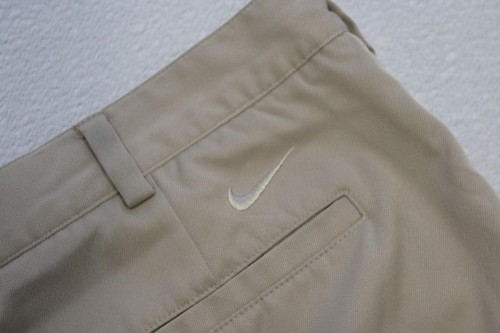 Nike Pantaloncini da Golf Dri Fit Beige Performance Pieghettati 10" INS Uomo Taglia 40