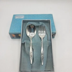 VTG Oneidacraft Deluxe Baby Utensil Set Lasting Rose Fork Spoon Stainless - Picture 1 of 12