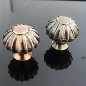 Möbelgriff Schrankknöpfe Antik Retro Knopf Knauf Schubladengriffe Schrankgriffe - Bild 1 von 7
