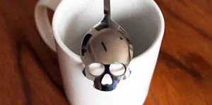 2x Skull Spoon Tea Sugar Novelty Silverware Silver Stainless Steel Collectible - Picture 1 of 3