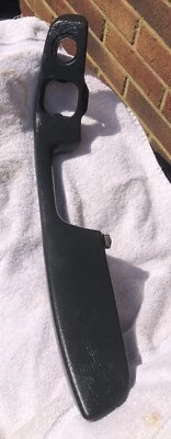 FORD GRANADA MK3 GRAVA REPOSABRAZOS MANIJA PUERTA CONDUCTORES LADO RHD PASAJERO LHD Foto 1 de 3