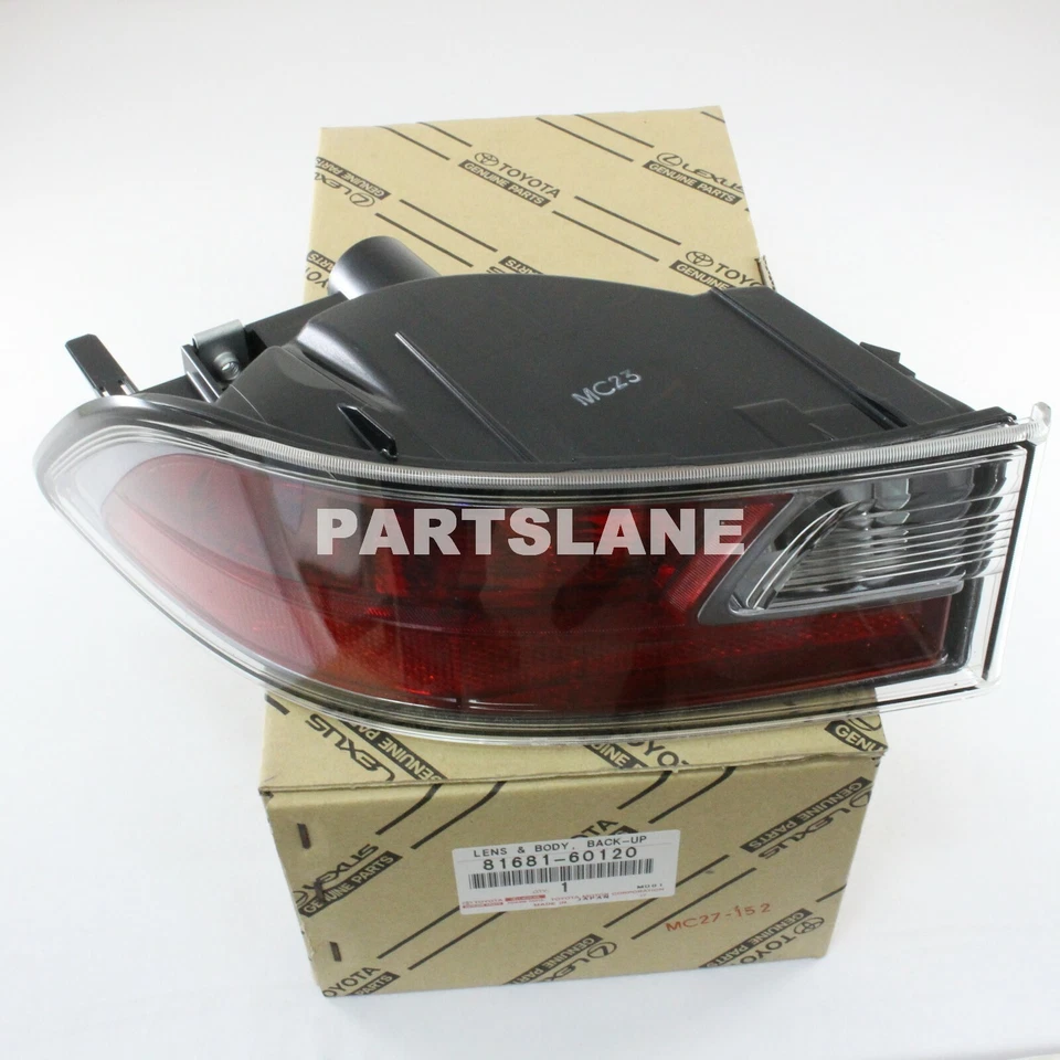 Lámpara de luz de respaldo izquierda Lexus GX460 14-16 OEM 8168160120 / 81681-60120 Foto 1 de 2
