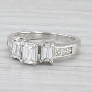 1.24ctw 3-Stone Corte Esmeralda Anillo de Compromiso 14k Oro Blanco Talla 6.25 - Imagen 1 de 10