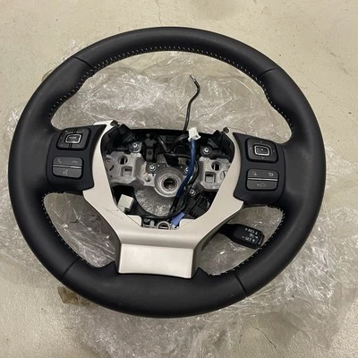 Lenkrad lexus NX - Bild 1 von 4