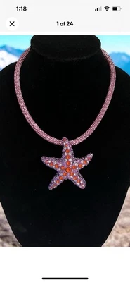 Collar BETSEY Johnson Púrpura Estrella de Mar Colgante Cristal Cuerda Sirena Joyas Nuevo con Etiquetas Foto 1 de 4