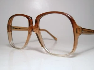 NIP 60s-70s Sun/ Eyeglasses Frame A/O American Optical "SUNSWEPT 186" Amber Fade - Picture 1 of 11