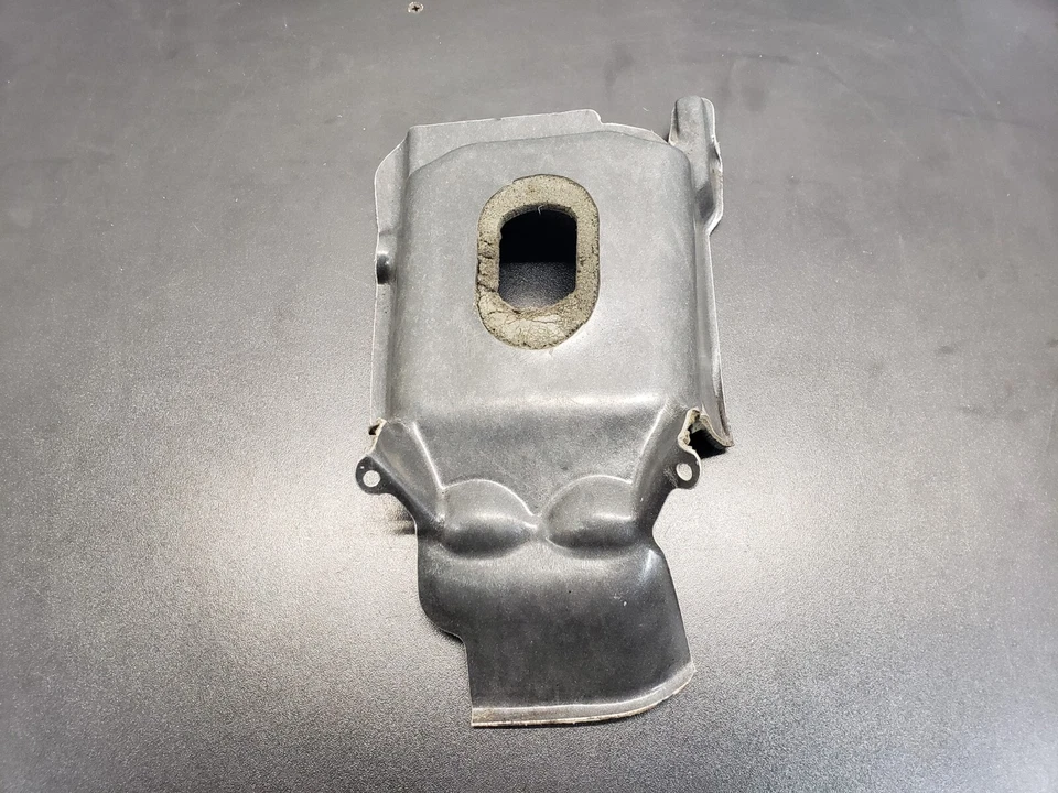 2002 - 2008 Audi A4 B7 Manual Transmission Console Sound Absorber OEM 8E0863876 - Image 1 of 4