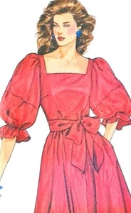 1980s Square Neck Balloon Sleeve Dress Ruffle Butterick Sewing Pattern 4694 - Picture 1 of 3