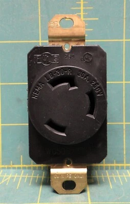 Legrand WC596/77-1 L630R Turnlock Single Receptacle 30A 250VAC 2 Poles 3 Wires - Image 1 of 4
